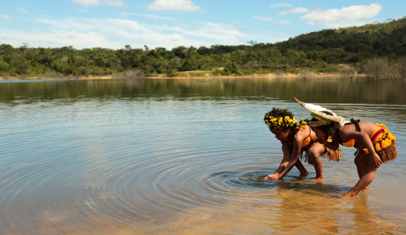O rompimento da barragem de rejeitos de mineração da Vale alterou ecossistemas e modos de vida de comunidades indígenas e quilombolas | Foto: Raphael Calixto